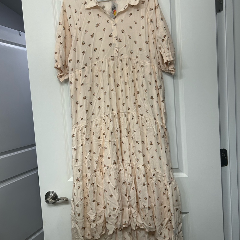 Torrid Floral Cream Maxi Dress